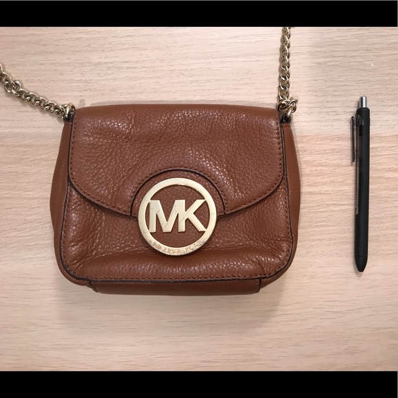 Michael Kors Crossbody Purse / Bag - Picture 4 of 8